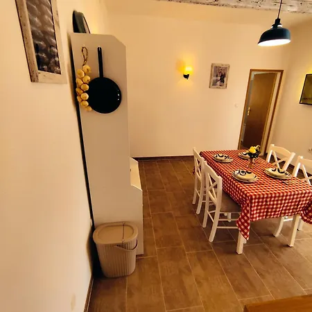 Apartman Salt Mali Drvenik